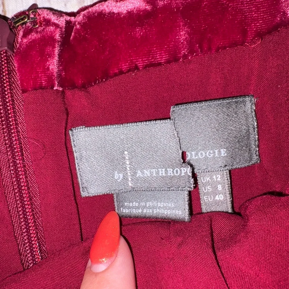 Anthropologie Monte velvet burgandy miniskirt 6 and 8